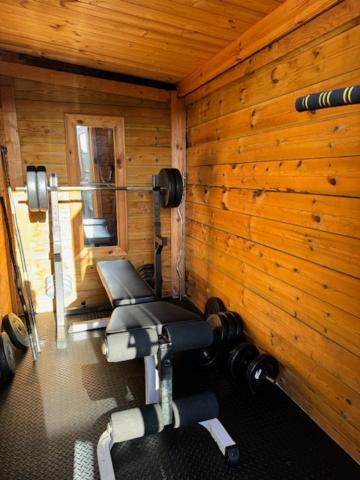 Netflix Home Jacuzzi Gym Fast Wifi Ps5 Free Parking 2 Spaces 헤리퍼드 외부 사진
