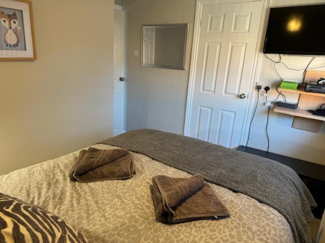 Netflix Home Jacuzzi Gym Fast Wifi Ps5 Free Parking 2 Spaces 헤리퍼드 외부 사진